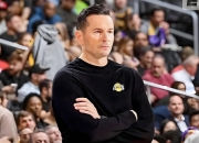 开云sport-灰熊中锋发挥稳定，球队备战信心满满