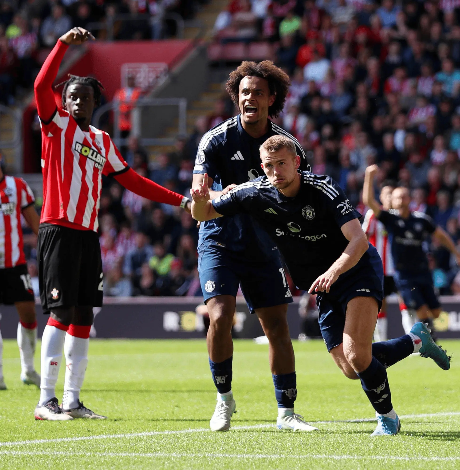 曼联实力大涨,零封对手轻松获胜 曼联实力大涨,零封对手轻松获胜