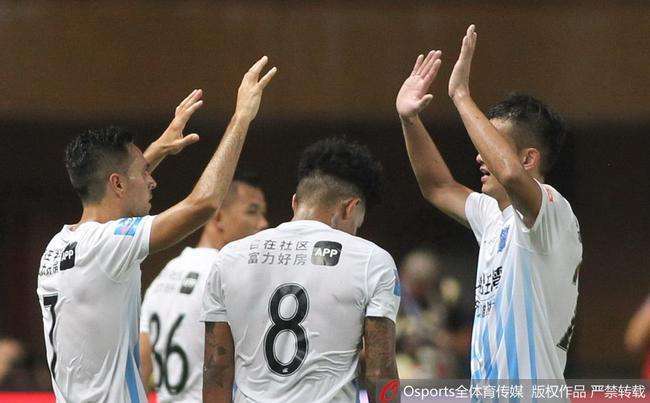 恒大击败对手，稳坐积分榜首