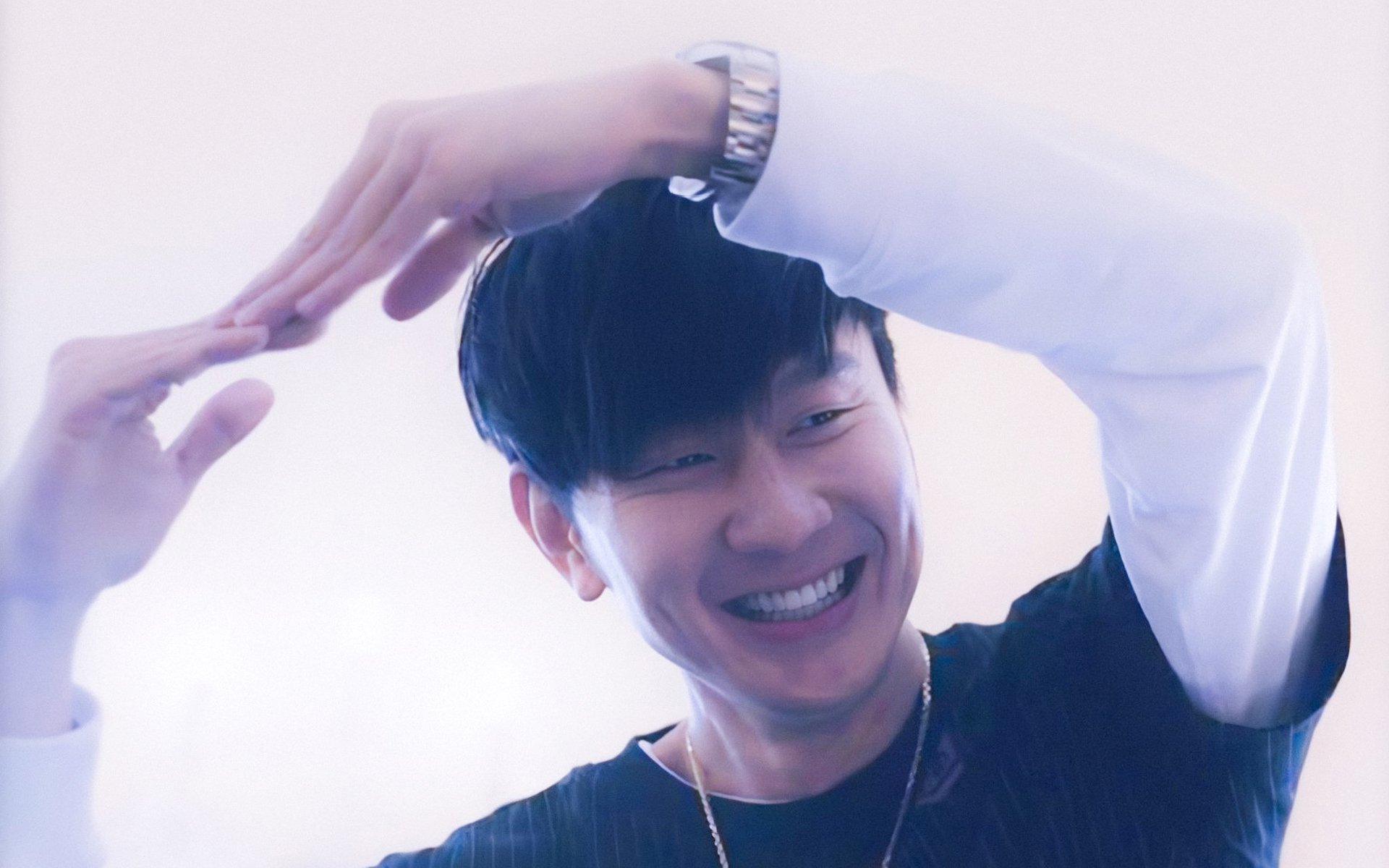 冰与火之歌,福克斯冰刃割裂防线,深圳烈火焚毁北京铁壁