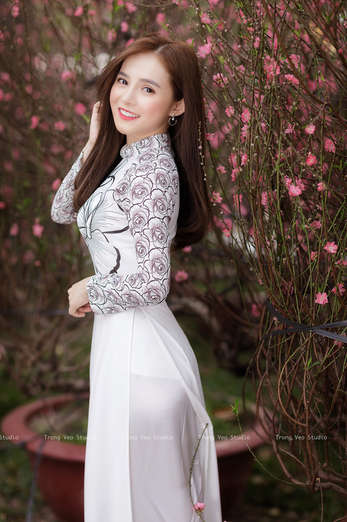 布克完成里程碑,热火强行终结魔术