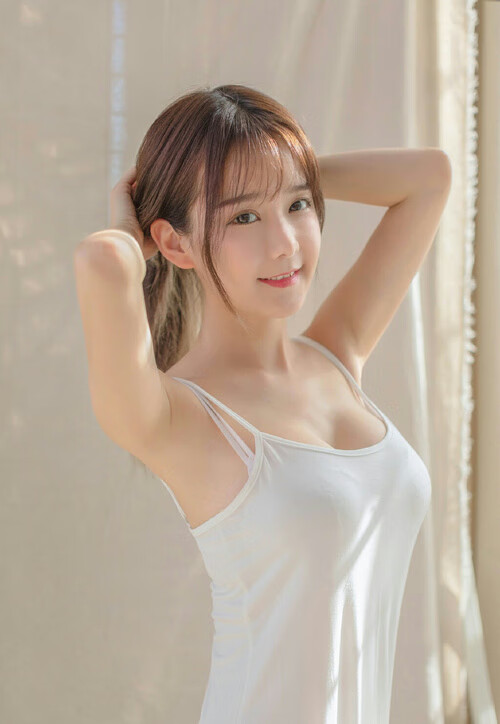 欧冠半决赛之夜,当戈麦斯进入绝对领域,一切防守都成了徒劳的慢动作