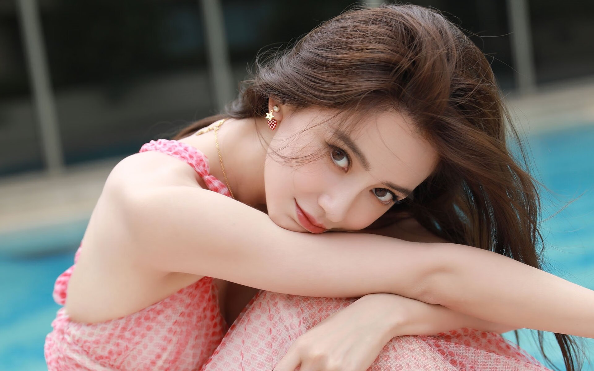 萨卡幽灵两击，欧冠惊现非典型那不勒斯，4-0肢解西班牙堡垒