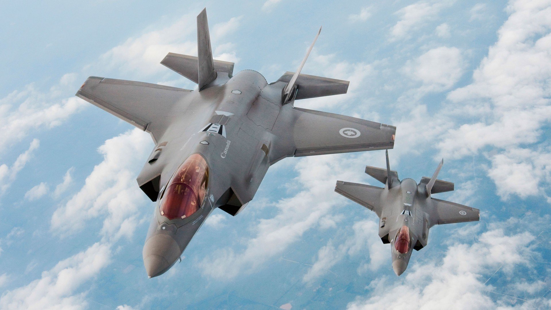 当哈兰德身披拜仁战袍,一场虚构对决中爆发击溃巴拉圭的战术奇迹