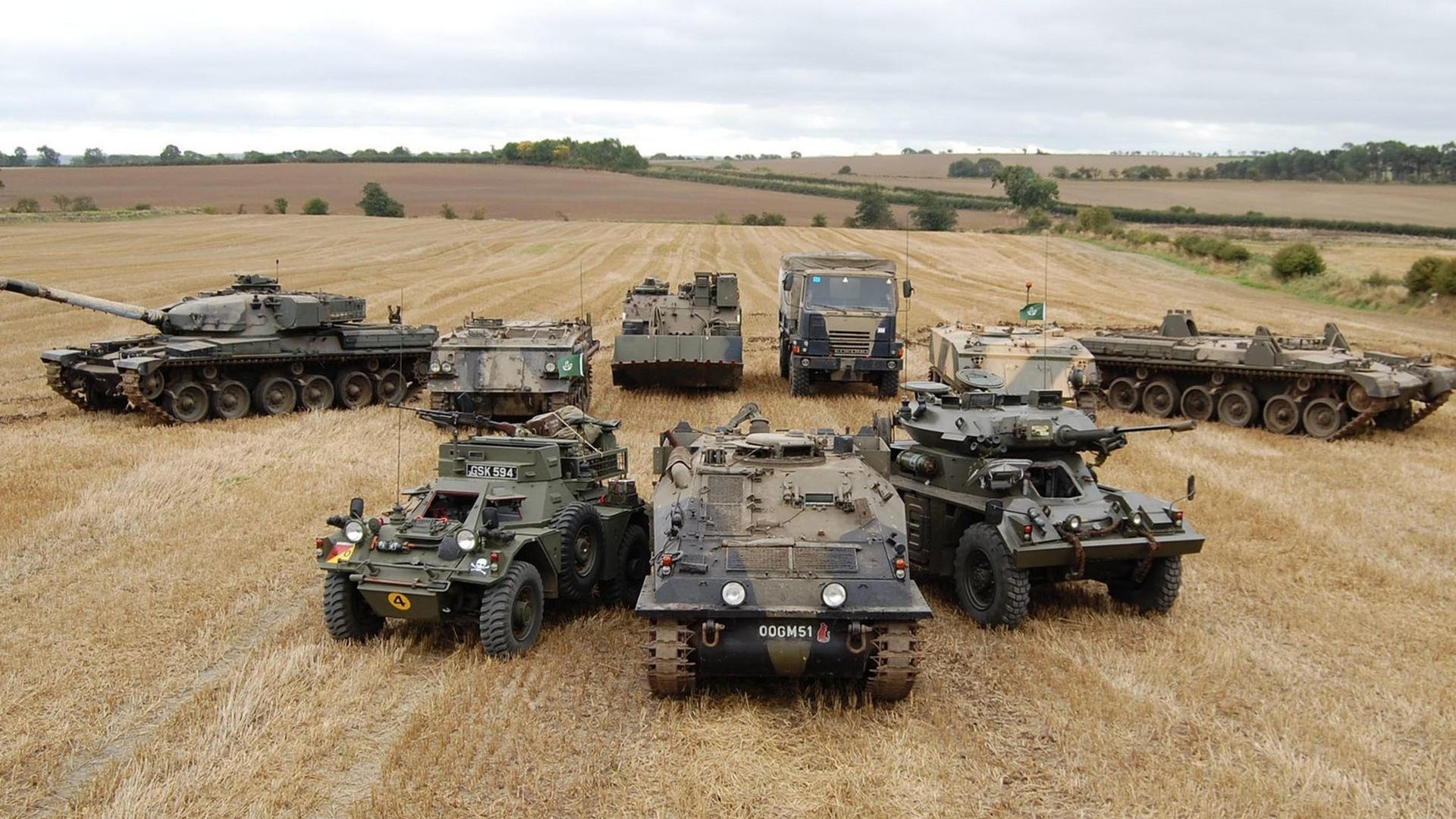 唯一蓝黑，当国际米兰稳稳拿下哥伦比亚，伊布如何成为关键先生